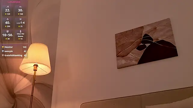 milaleoneli live cam on StripChat