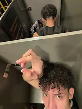 yoursexyjose webcam