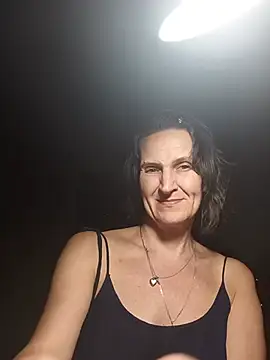 Alene_Lorrie live cam on StripChat