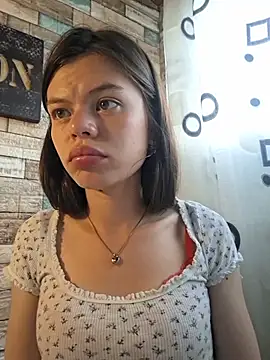 _Isabella-7 webcam