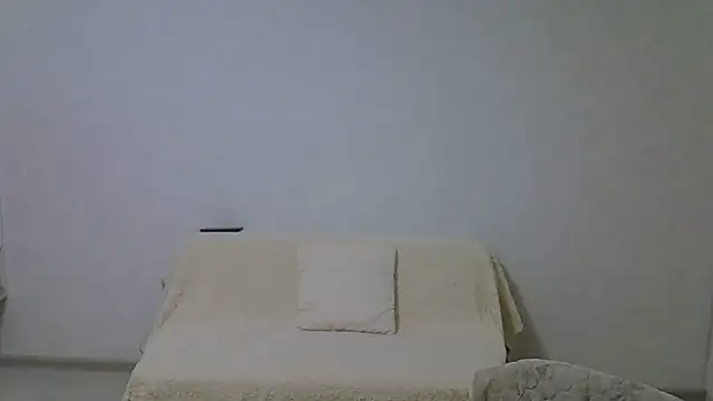 Opaldream live cam on StripChat