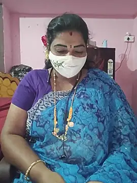 tamil_lathikaaa live cam on StripChat