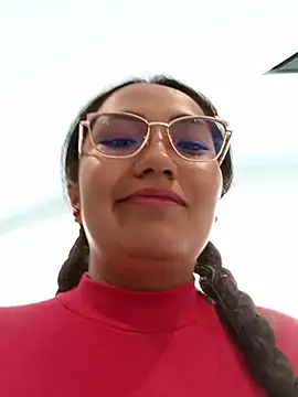 chells_ live cam on StripChat