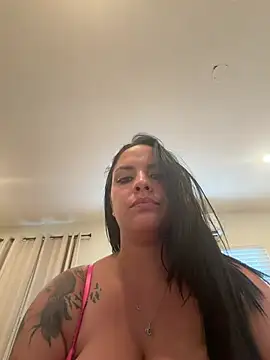 Naughty_Bianca live cam on StripChat