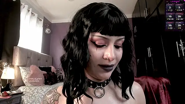 Taste_of_Grace live cam on StripChat