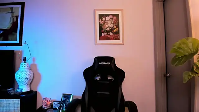 MelroseStrip 🌁 sex chat