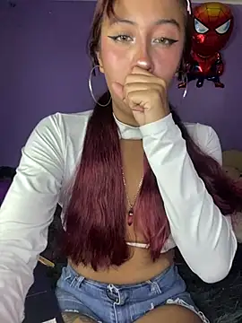 Leyla_collinss_ webcam