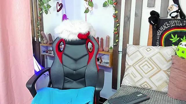 MeowMota_ live cam on StripChat
