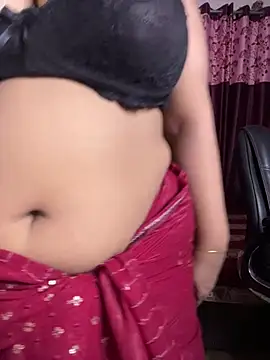 DarlingRuby live cam on StripChat