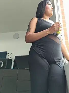 Ariana_Rodriguez live cam on StripChat