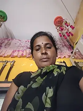Reena_lodha live cam on StripChat