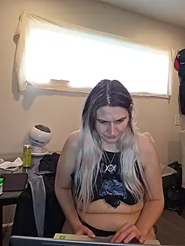 ScarletCallings_420 webcam