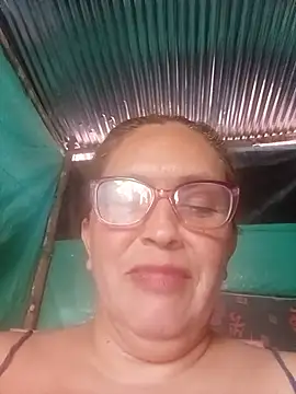 mother_and_son09 (F milf) - Mostras tetas +2videos