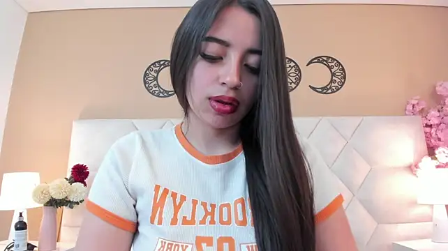 Melody__blake live cam on StripChat