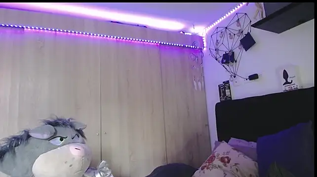 Santiago_kiler live cam on StripChat