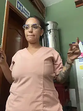 Sara-77 webcam
