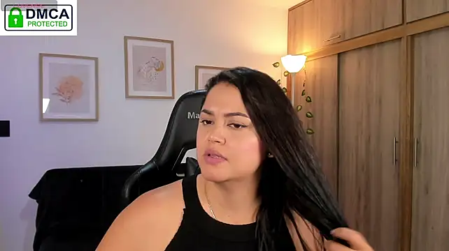 MariaIsabel__ live cam on StripChat