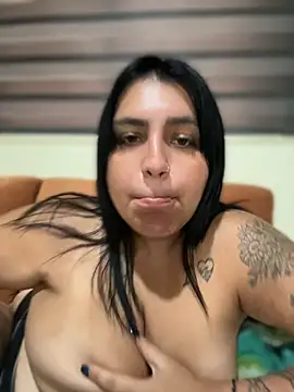 Vicky_Sixx 🔺 online naked cam