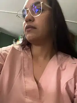 Sara-77 webcam