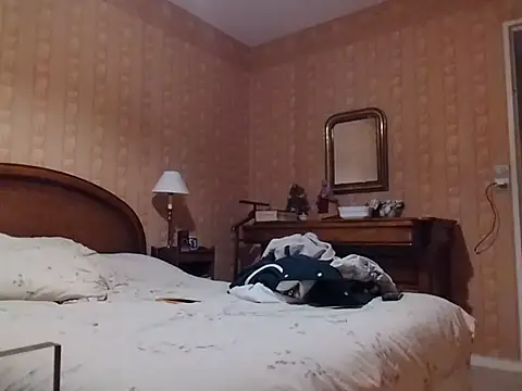 Perv10 live cam on StripChat