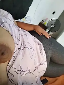 MiaBloom0