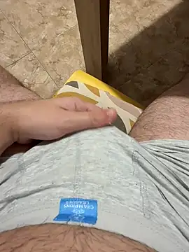 ategurl192 live cam on StripChat