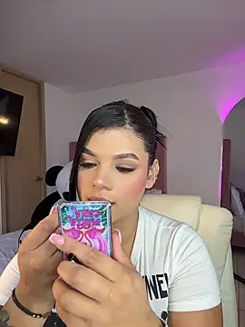 Janettcruz webcam