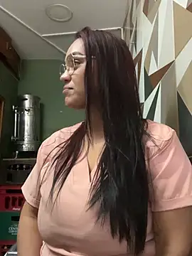 Sara-77 webcam