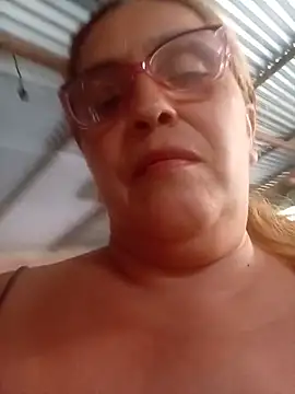 MOTHER_AND_SON09 webcam