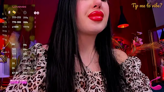 Mayzzie live cam on StripChat