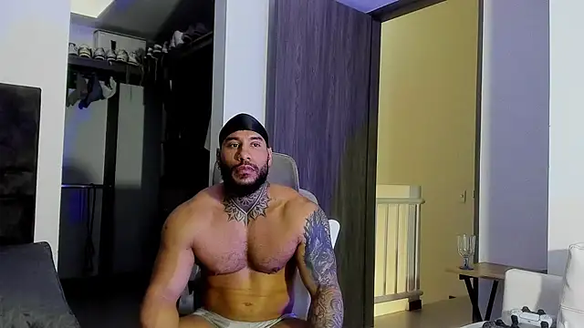 Andrew_Johnnson live cam on StripChat