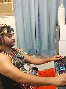lzinrj live cam on StripChat