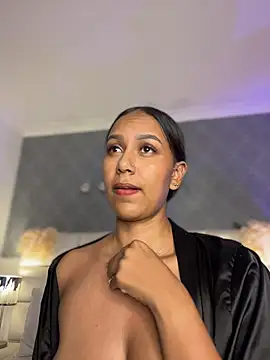 MiilaBlake live cam on StripChat