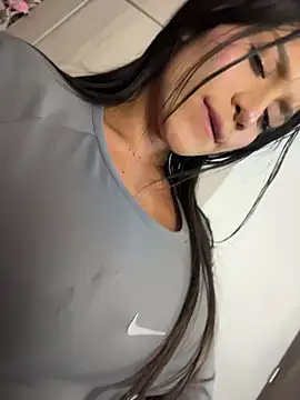 Emmily_19