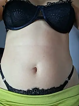 Ary-18 live sex cam