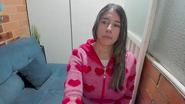 Penelope47 live webcam
