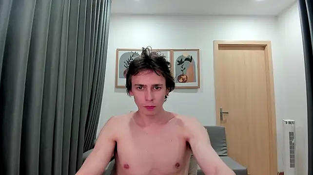 urgoddessboy live cam on StripChat