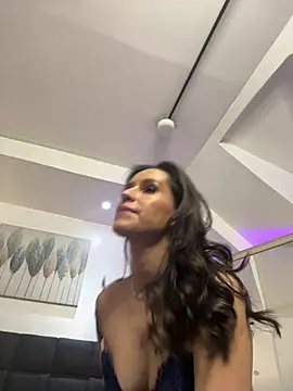 VanesaValet live cam on StripChat