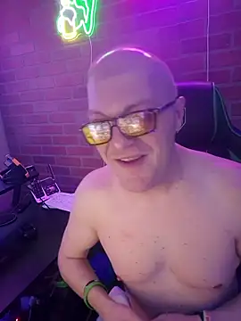 chronic_vibez live cam on StripChat
