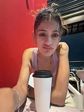alana15 webcam