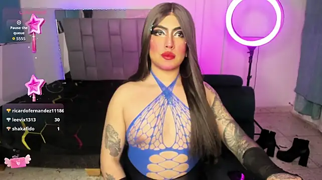 Sophie_whitexxx live cam on StripChat