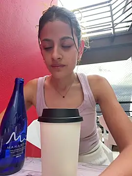 alana15 webcam