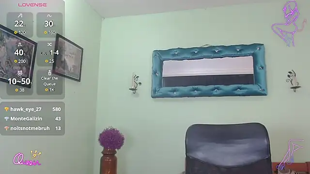 _Victoria_Jones_ live cam on StripChat