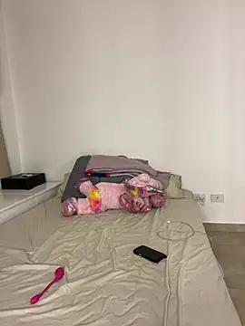 shurabig (G young) - I play with my pussy