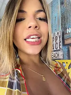 AngelBlushXXX live webcam