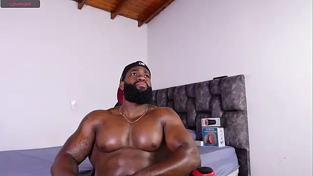 james_musclebbc (M young) - show cum