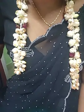 tamil-Diya90 live cam on StripChat