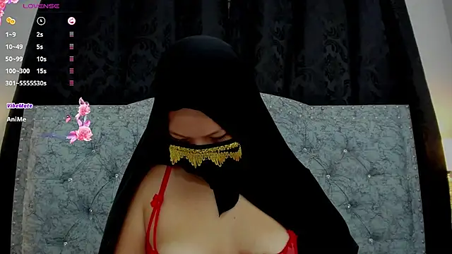 zahhar_ (F teen) - zoom ass 🍑