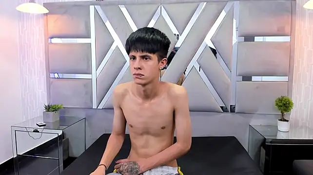 mikehunteer (M twink) - I love you bigcock