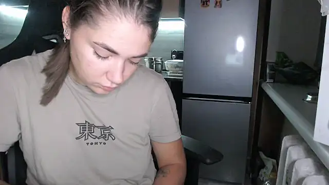 delightful_sofi live cam on StripChat